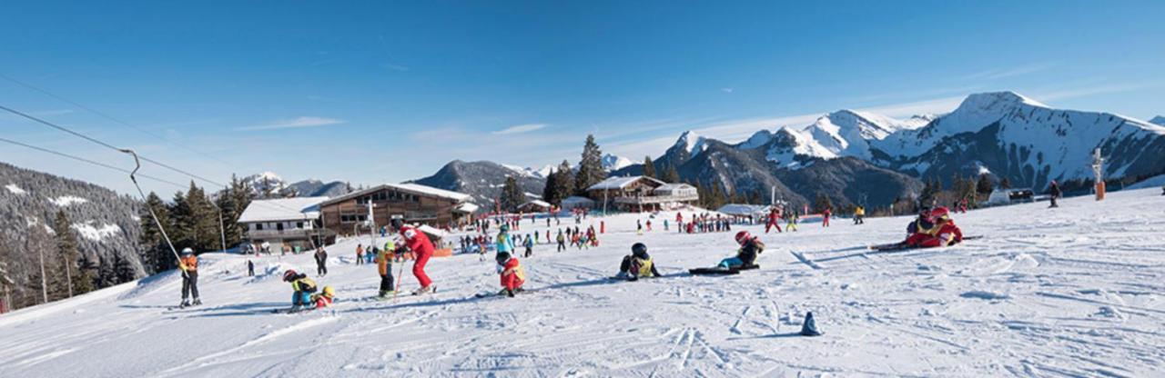 Joli Studio 4 Pers 30M Des Pistes Balcon Plein Sud Au Pieds Des Pistes B27- Draps Non Compris Saint-Jean-dʼAulps Extérieur photo